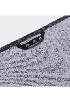 ADIDAS PERFORMANCE 2018-06-01 SMALL - Handtuch - Black 11 ADIDAS PERFORMANCE 2018-06-01 SMALL - Handtuch - Black -Badebekleidungsgeschäft 26c5f75c218e43169160f03ffb3a3475