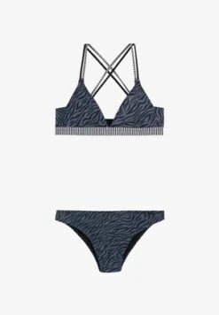 Protest Bikini - True Black 12 Protest Bikini - True Black -Badebekleidungsgeschäft 3793610ab6b94005ac66996392f3462f