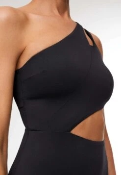 Oysho Badeanzug - Black -Badebekleidungsgeschäft 3cd70c6a24d340c7ac22abf3382f95a3