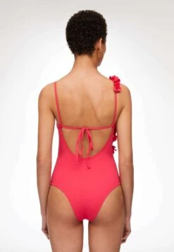 Oysho APPLIQUÉ BANDEAU - Badeanzug - Coral -Badebekleidungsgeschäft 718180b3c6804bf88ed047a83488fd4d