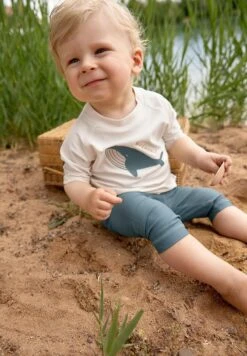 WHALE - Surfshirt - Weiß 12 WHALE - Surfshirt - Weiß -Badebekleidungsgeschäft 87b8934305ea4b288f855fea52b39ad9 2