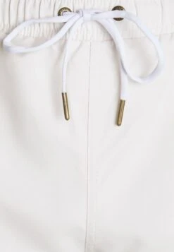 Alpha Industries BASIC SWIM - Badeshorts - Jet Stream White -Badebekleidungsgeschäft da37dbddb1fb471fa4cabddb7220fcd9